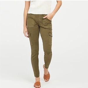 Spanx Twill Ankle Cargo Pants Darkened Olive Slim Fit Stretch  MEDIUM